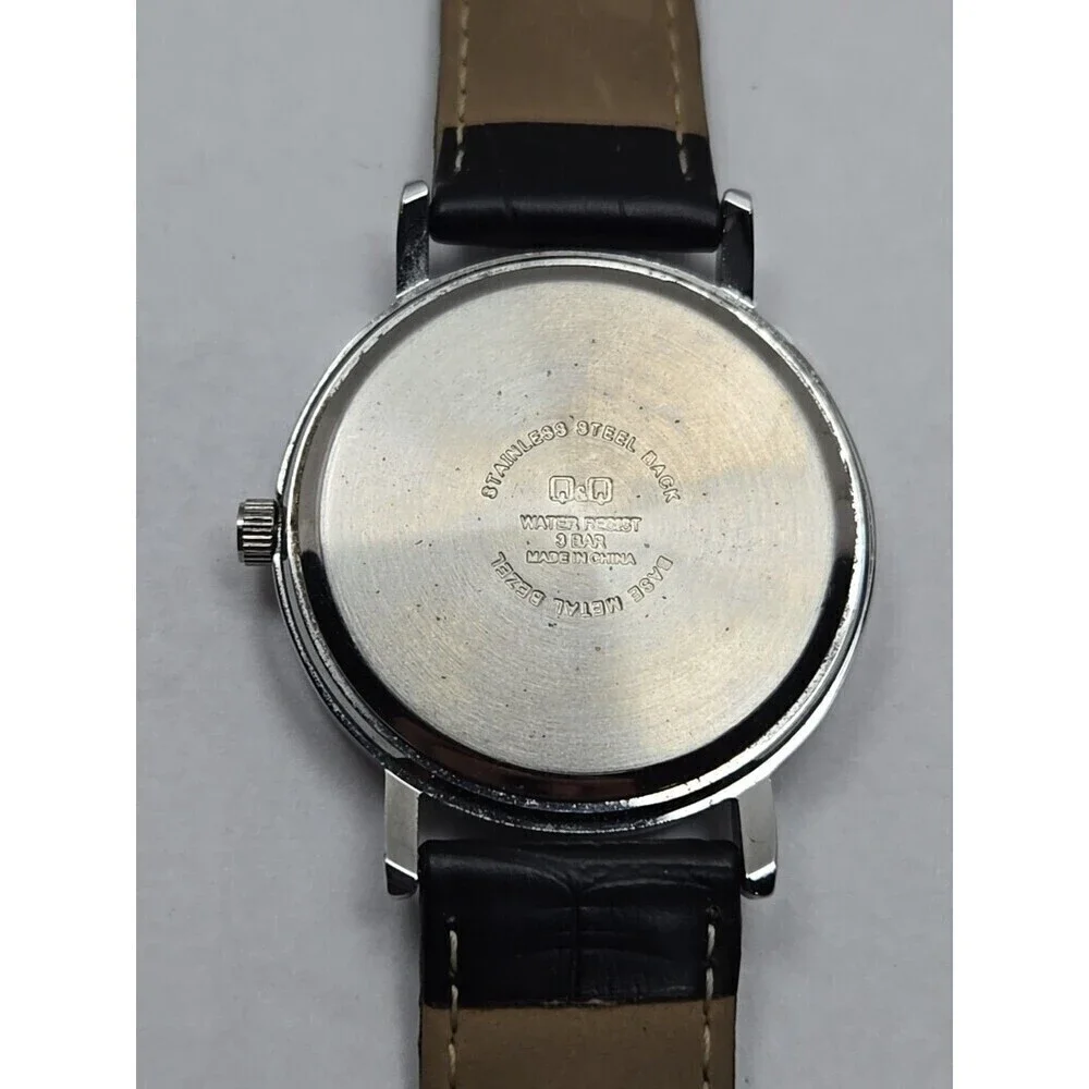 Mens Q & Q By Citizen Quartz Dress Watch Silver Black Dial 30M WR New Battery